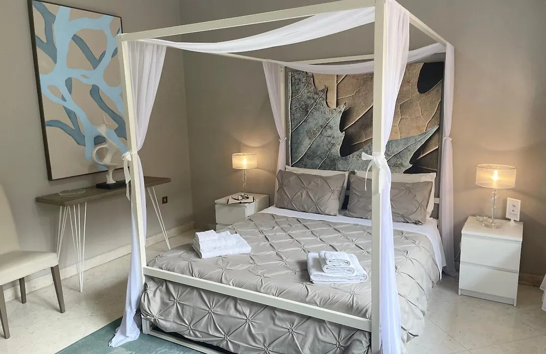 Al Politeama Rooms B&B-1